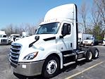 Used 2020 Freightliner Cascadia Detroit Diesel DD15 Semi Truck for sale #876257 - photo 1