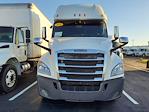 Used 2020 Freightliner Cascadia Detroit Diesel DD15 Semi Truck with Sleeper Cab for sale #242655 - photo 3