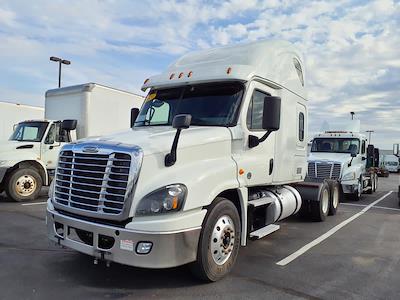 Used 2020 Freightliner Cascadia Detroit Diesel DD15 Semi Truck with Sleeper Cab for sale #246762 - photo 1