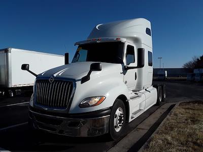 Used 2020 International LT - photo 1
