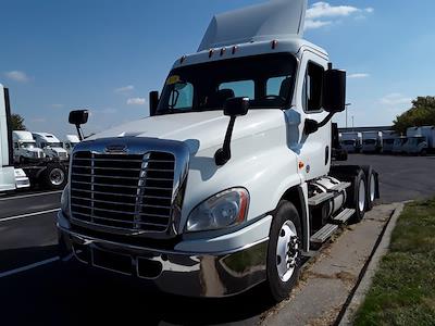 Used 2018 Freightliner Cascadia Detroit Diesel DD15 Semi Truck for sale #681457 - photo 1