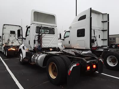 Used 2019 International RH International A26 Semi Truck for sale #812843 - photo 2