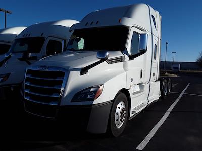 Used 2019 Freightliner Cascadia Detroit Diesel DD15 Semi Truck with Sleeper Cab for sale #864448 - photo 1