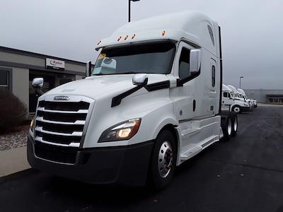 Used 2019 Freightliner Cascadia Detroit Diesel DD15 Semi Truck with Sleeper Cab for sale #864452 - photo 1