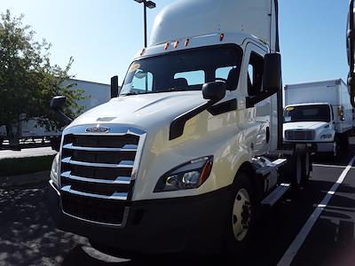 Used 2019 Freightliner Cascadia Detroit DD13 Semi Truck for sale #877695 - photo 1