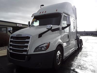Used 2020 Freightliner Cascadia Detroit Diesel DD15 Semi Truck with Sleeper Cab for sale #879300 - photo 1