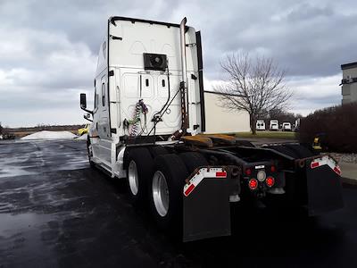 Used 2020 Freightliner Cascadia Detroit Diesel DD15 Semi Truck with Sleeper Cab for sale #879300 - photo 2