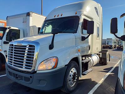Used 2020 Freightliner Cascadia Detroit Diesel DD15 Semi Truck with Sleeper Cab for sale #881179 - photo 1