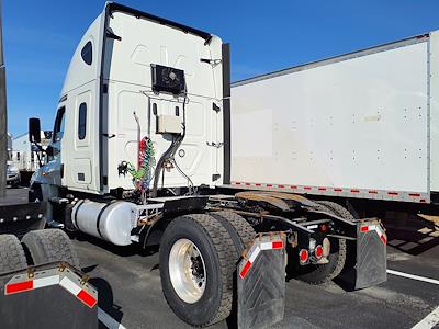 Used 2020 Freightliner Cascadia Detroit Diesel DD15 Semi Truck with Sleeper Cab for sale #881179 - photo 2