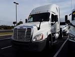 Used 2020 Freightliner Cascadia Detroit Diesel DD15 Semi Truck with Sleeper Cab for sale #881185 - photo 1