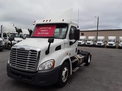 Used 2018 Freightliner Cascadia Detroit DD13 Semi Truck for sale #769668 - photo 1