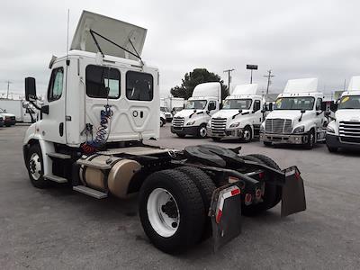 Used 2018 Freightliner Cascadia Detroit DD13 Semi Truck for sale #769668 - photo 2