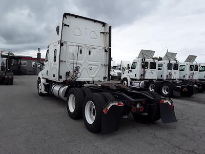 Used 2020 Freightliner Cascadia - photo 1