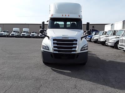 Used 2020 Freightliner Cascadia - photo 1