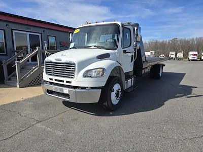 Used 2020 Freightliner M2 106 - photo 1