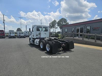 Used 2021 Freightliner Cascadia Detroit DD13 Semi Truck for sale #297397 - photo 2