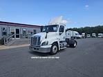 Used 2019 Freightliner Cascadia Cummins X15 Semi Truck for sale #803263 - photo 1