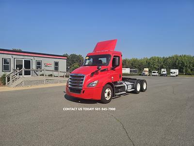 Used 2019 Freightliner Cascadia Detroit DD13 Semi Truck for sale #807470 - photo 1