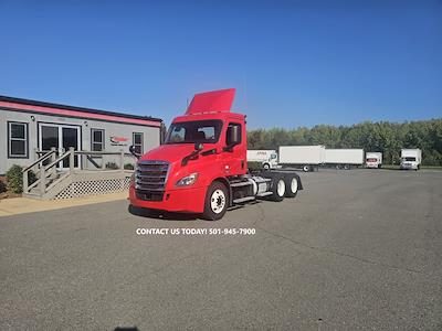 Used 2019 Freightliner Cascadia Detroit DD13 Semi Truck for sale #807472 - photo 1
