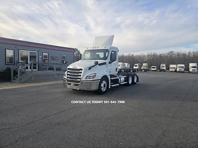 Used 2019 Freightliner Cascadia Detroit Diesel DD15 Semi Truck for sale #867476 - photo 1