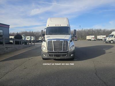 Used 2020 Freightliner Cascadia Detroit Diesel DD15 Semi Truck with Sleeper Cab for sale #875539 - photo 2