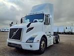 Used 2019 Volvo VNR Volvo D13 Semi Truck for sale #222815 - photo 1