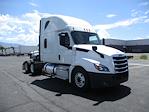 Used 2020 Freightliner Cascadia Detroit Diesel DD15 Semi Truck with Sleeper Cab for sale #274001 - photo 4