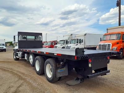 Used 2015 Freightliner 108SD Conventional Cab Flatbed Truck for sale #305460 - photo 2