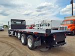 Used 2015 Freightliner 108SD Conventional Cab Flatbed Truck for sale #305460 - photo 2