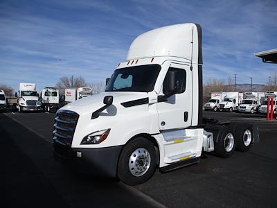 Used 2022 Freightliner Cascadia Detroit Diesel DD15 Semi Truck for sale #510376 - photo 1