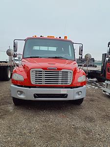 Used 2018 Freightliner M2 106 Conventional Cab Flatbed Truck for sale #681807 - photo 2