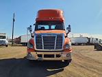Used 2018 Freightliner Cascadia Detroit Diesel DD15 Semi Truck for sale #757965 - photo 2