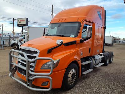 Used 2019 Freightliner Cascadia Detroit Diesel DD15 Semi Truck with Sleeper Cab for sale #806012 - photo 1