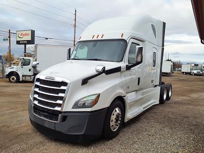 Used 2019 Freightliner Cascadia Detroit Diesel DD15 Semi Truck with Sleeper Cab for sale #843813 - photo 1