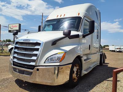 Used 2019 Freightliner Cascadia Detroit Diesel DD15 Semi Truck with Sleeper Cab for sale #875116 - photo 1
