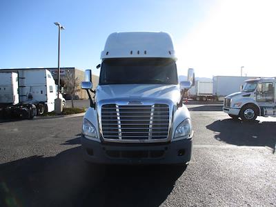 Used 2020 Freightliner Cascadia - photo 1
