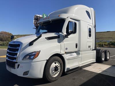 Used 2021 Freightliner Cascadia Detroit Diesel DD15 Semi Truck with Sleeper Cab for sale #259381 - photo 1