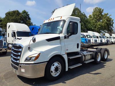 Used 2021 Freightliner Cascadia Detroit DD13 Semi Truck for sale #265738 - photo 1