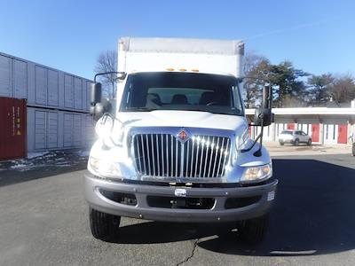 Used 2020 International MV Box Truck for sale #276568 - photo 2