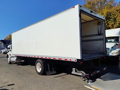 Used 2020 International MV Box Truck for sale #276569 - photo 2