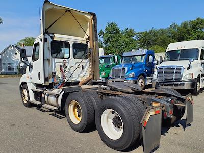 Used 2020 Freightliner Cascadia Detroit Diesel DD15 Semi Truck for sale #290526 - photo 2