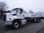 Used 2015 Freightliner 108SD Conventional Cab Cab Chassis for sale #328193 - photo 1