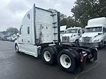 Used 2021 Freightliner Cascadia Detroit Diesel DD15 Semi Truck with Sleeper Cab for sale #519352 - photo 2