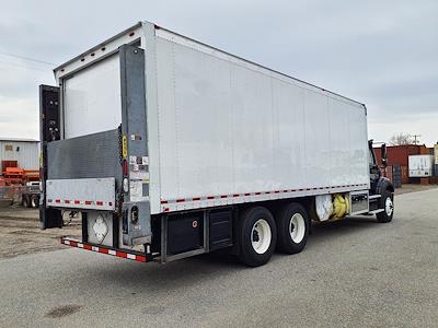 Used 2016 Freightliner M2 112 Conventional Cab Box Truck for sale #650323 - photo 2