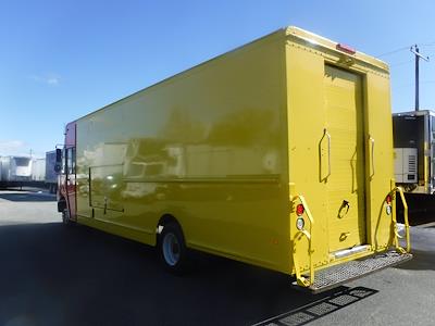 Used 2016 Freightliner MT 55 Step Van / Walk-in for sale #652559 - photo 2