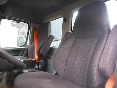 Used 2016 Freightliner Cascadia - photo 1