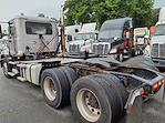 Used 2017 Mack CXU613 Semi Truck for sale #677387 - photo 2