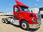 Used 2018 Freightliner Cascadia Detroit DD13 Semi Truck for sale #681489 - photo 5