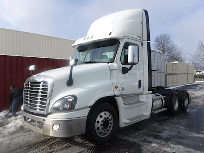 Used 2018 Freightliner Cascadia Detroit Diesel DD15 Semi Truck for sale #681691 - photo 1