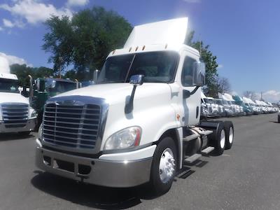 Used 2018 Freightliner Cascadia - photo 1